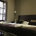 Πανσιόν Patio De La Plateria 3*