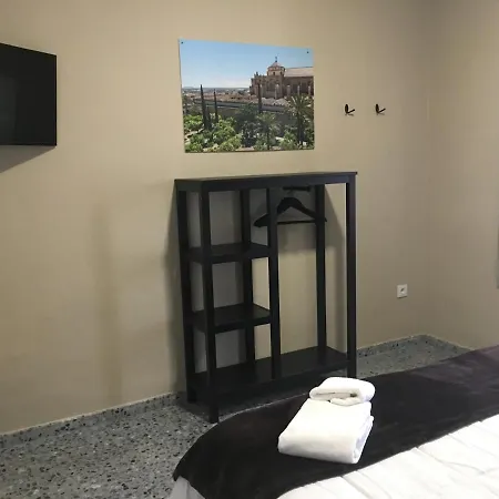 Patio De La Plateria Gasthuis