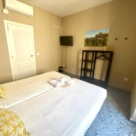 Patio De La Plateria 3*