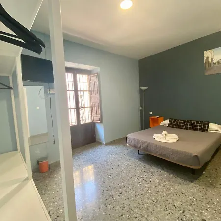 Patio De La Plateria Cordoba