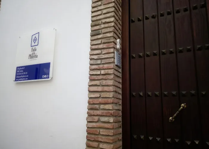 Patio De La Plateria