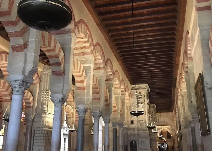 Patio De La Plateria Konukevi