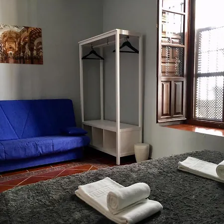 Patio De La Plateria