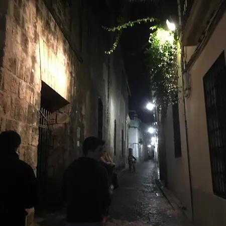 Πανσιόν Patio De La Plateria 3*