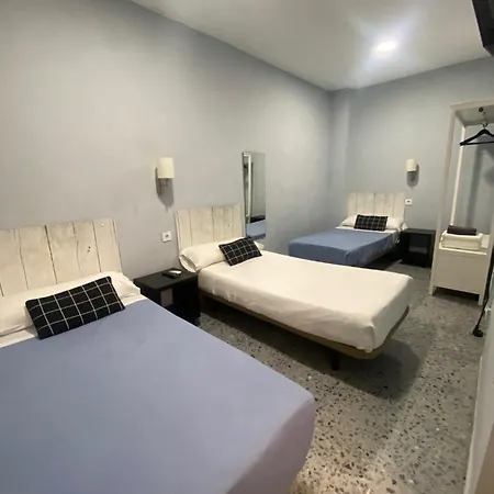 Patio De La Plateria Πανσιόν 3*