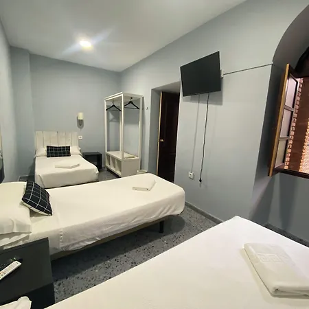 Patio De La Plateria 3*